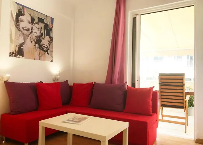 Athens By Foot: Perfect Flat With Terrace