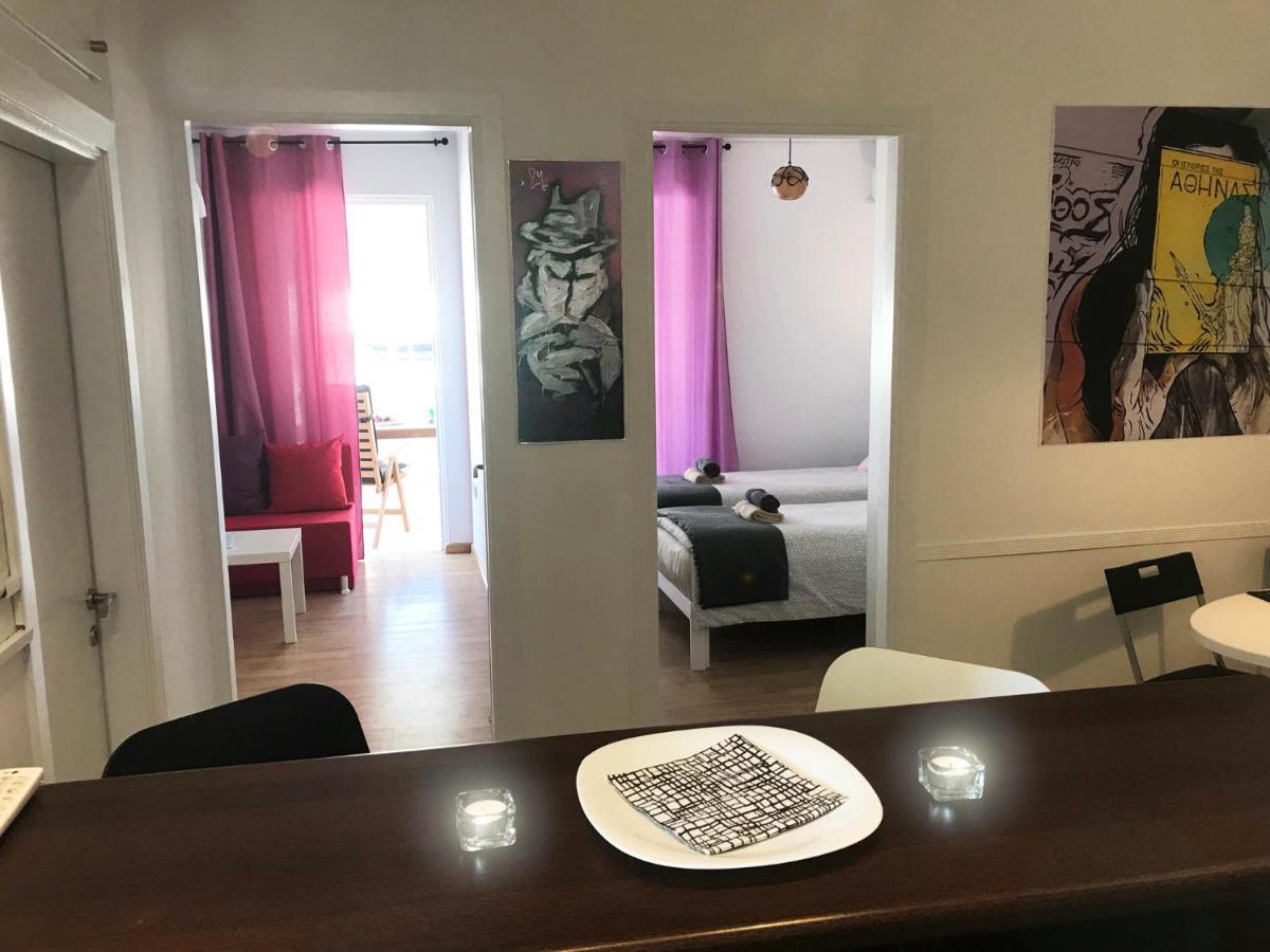 By Foot: Perfect Flat With Terrace Apartment Athens