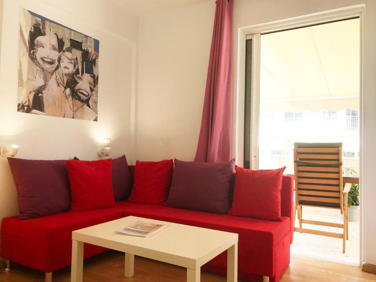 By Foot: Perfect Flat With Terrace Athènes